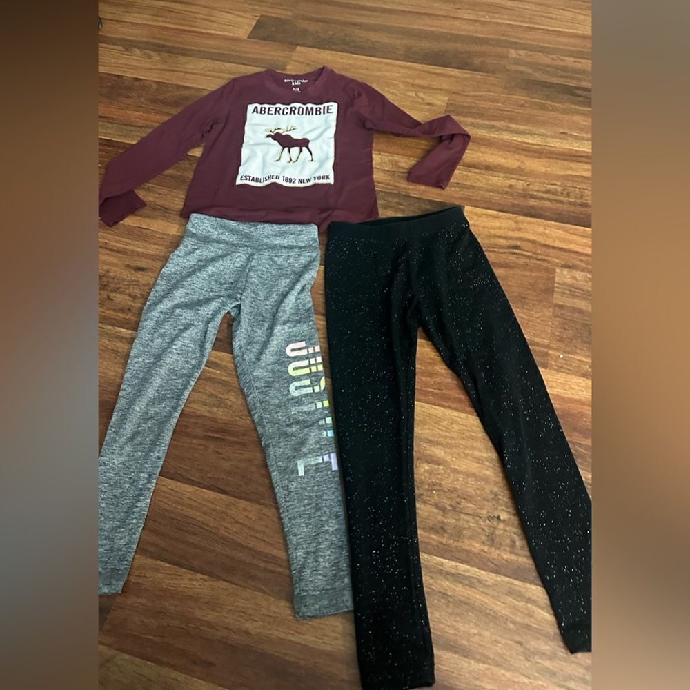 Abercrombie & Fitch Kids Gray and Black Leggings Set